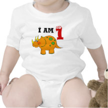 Presente de primeiro aniversario, triceratops do d