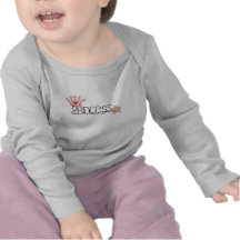 Princesa cor-de-rosa da coroa e da varinha camisetas