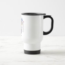 Príncipe no camiseta e nos presentes do castelo caneca