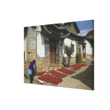 Província de CHINA, Yunnan, Tianshengying. Secagem Impressão De Canvas Esticada