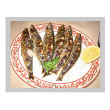 Sardinhas grelhadas cartoes postais