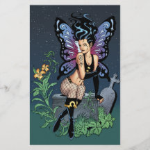 Sepultura feericamente gótico que senta-se com os  panfletos personalizados