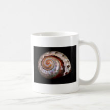 Shell no preto caneca