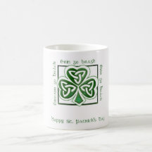 Simples elegante da caneca do dia de St Patrick