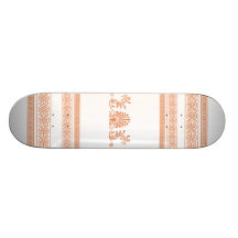 Skate branco e alaranjado do estilo Grecian das me