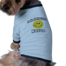 Sorriso se você ama uma enfermeira roupa para pet