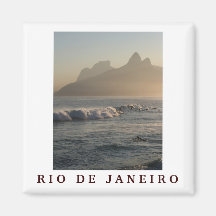 "Surfistas em Arpoador, ímã de Rio de Janeiro" Imas De Geladeira