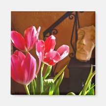 Tulipas e máscara imã de refrigerador
