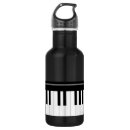 Pesquisar por música piano garrafa agua Pianista