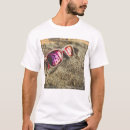 Pesquisar por com óculos de sol camisetas Areia