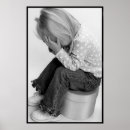 Pesquisar por menina triste pôsteres pósteres Choro