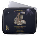 Pesquisar por jesus na cruz laptop sleeves Religioso