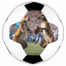 Pesquisar por jogando o futebol Menino