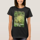 Pesquisar por cheirar as flores camisetas Floral