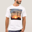 Pesquisar por céu azul nuvens camisetas Qualquer pessoa