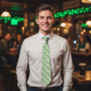 Pesquisar por cerveja verde do dia Celebração irlandesa