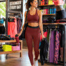 Pesquisar por treino roupas Para ela