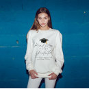 Pesquisar por graduação moletons com capuz Moderno