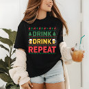 Pesquisar por do humor da cerveja camisetas Para ela