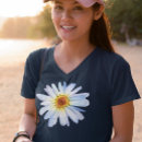 Pesquisar por flores da margarida camisetas Floral
