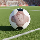 Pesquisar por dourada bola futebol Para ela