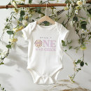 Pesquisar por convite do aniversário camisetas Para ela