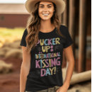 Pesquisar por celebração do dia camisetas Qualquer pessoa