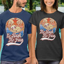 Pesquisar por preguiça vintage camisetas Pôr do sol