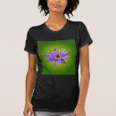 Pesquisar por flor lírio camisetas Verde