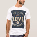 Pesquisar por feito com amor camisetas Para ele