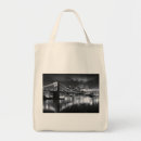 Pesquisar por arquitetura moderna bolsas tote Foto preto e branco