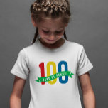 100 dias de camisa infantil na escola<br><div class="desc">Comemore o centésimo dia da escola com esta design divertida e na moda que apresenta um lugar para inserir o nome da sua escola. Perfeito para estudantes,  professores e administradores!</div>