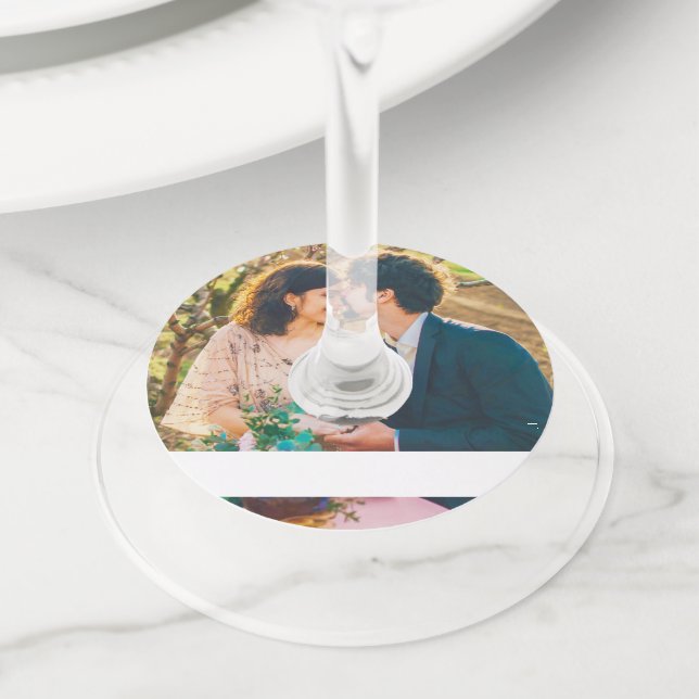 12x Nomes de etiqueta convidados Vidro do seu vinh (Close Up)