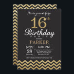 16.º Aniversário Convite Preto e Dourado<br><div class="desc">16º Convite de Aniversário com Glitter Chevron Preto e Dourado. Chalkboard.Aniversário de crianças. Convidam o Menino ou Menina Bday.
Para mais personalização,  clique no botão "Personalizar" e use a ferramenta design para modificar este modelo.</div>