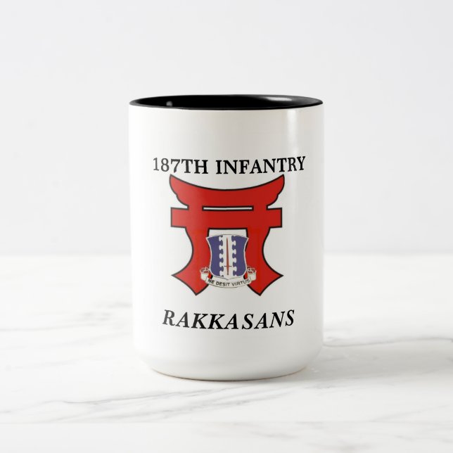 187th Caneca de Rakkasans da infantaria (Centro)