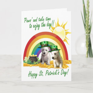 1. O cartão de St Patrick adorável dos filhotes