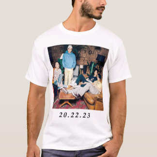 20.22.23 - HYUKOH 혁 T-Shirt Clássico