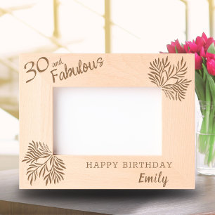 30 e aniversário de 30 anos fabuloso de folhagem
