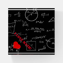 3D ama matemática no quadro de matemática
