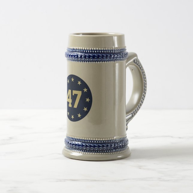 47 CANECA DE CERVEJA DE CERVEJA (Frente Esquerda)