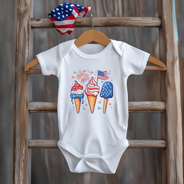 4 de julho Sorvete Baby T-Shirt (Criador carregado)