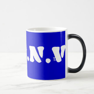 4.U.2.N.V TM. Caneca