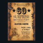 60.º Convite de Aniversário do Oeste<br><div class="desc">Surpresa 60º Convite de Aniversário do Oeste. Festa de aniversário do Tema Oeste Selvagem de Cavalo de Cowboy. Fundo Rustic Wood Country.
Para mais personalização,  clique no botão "Personalizar" e use a ferramenta design para modificar este modelo.</div>