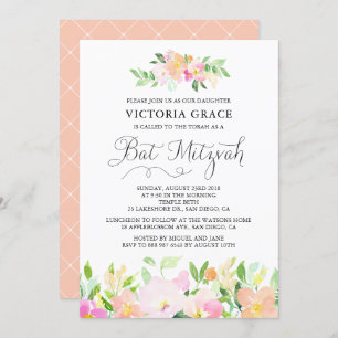 A aguarela delicado floresce o convite de Mitzvah