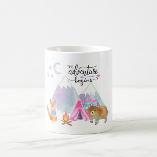 A aventura começa a caneca de café da floresta d
