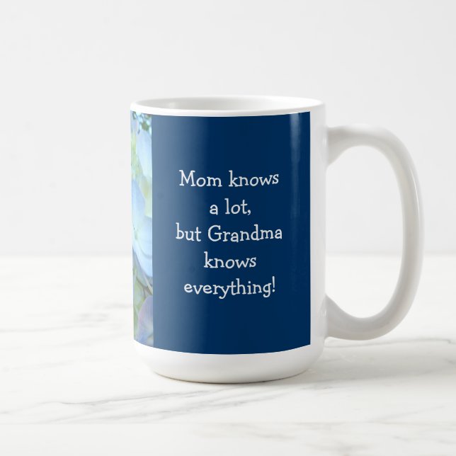 A avó sabe tudo! Caneca de café Hortênsias (Direita)