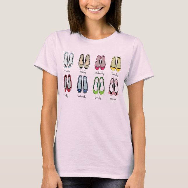 A bailarina calça o t-shirt das senhoras (Frente)