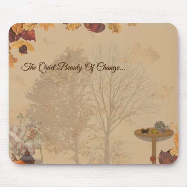 A Bela Quietude da Mudança _ Mousepad de Outono (Frente)