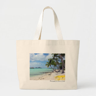 A bolsa de praia de Bora Bora