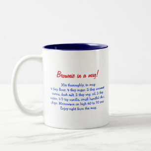 A brownie em uma caneca personalizou o presente